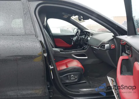 2018 Jaguar F-Pace 35T R-Sport z USA, uszkodzony, nr VIN SADCL2EVXJA246610